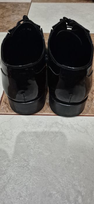 Pantofi de lac pentru ginere