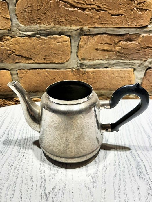 Лаган советский Сервиз кофейный. Чайники