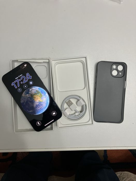 Vand Iphone 14, 128 GB, negru