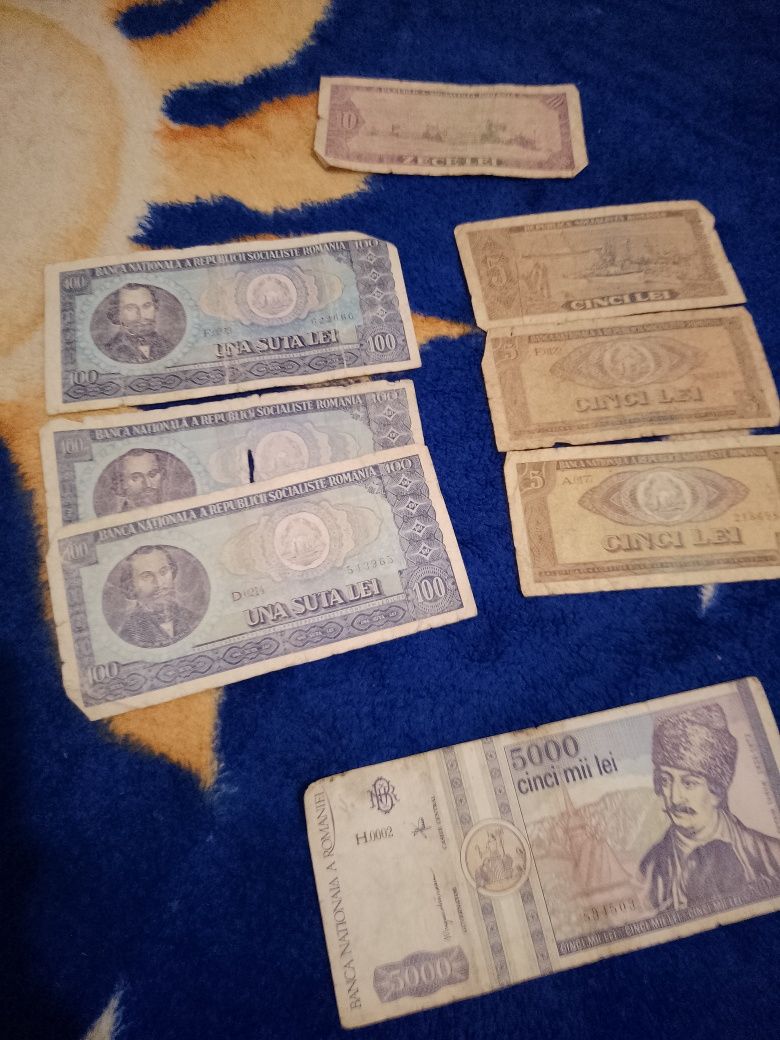 Vând bancnote vechi
