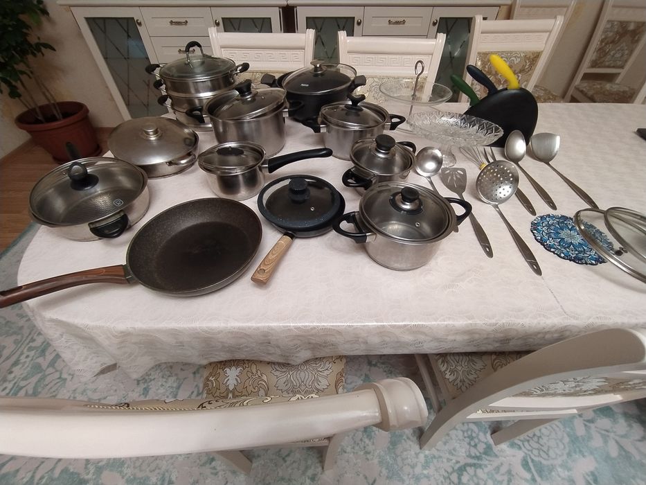 Кастрюли, сковородки и т д
