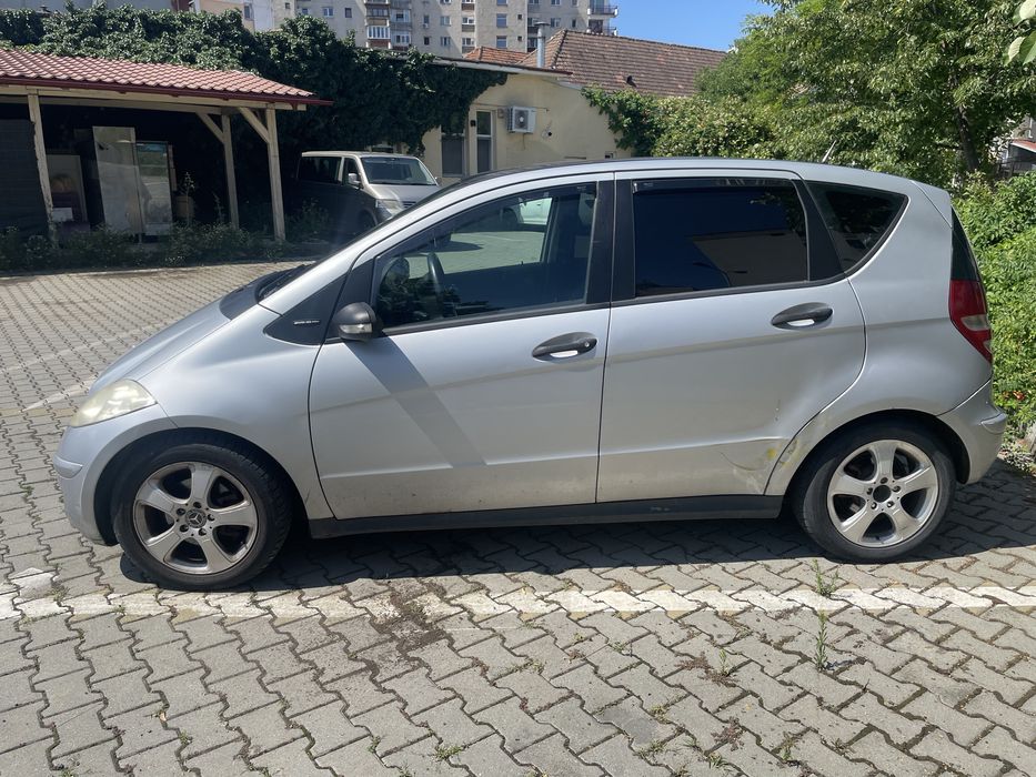 Vand urgent mercedea A160