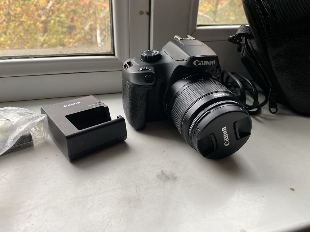 Фотоаппарат Canon 4000d