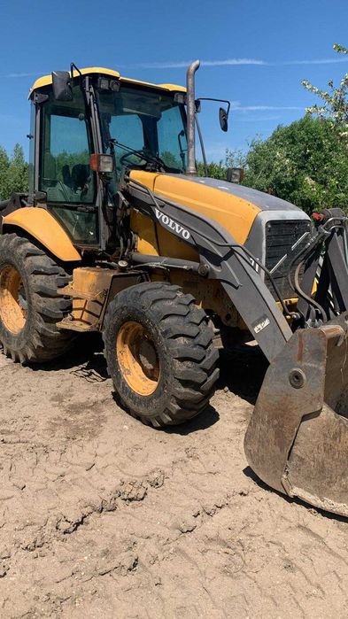 Excavator Liebherr R926 LC Litronic brat lung si Buldoexcav VOLVO BL71