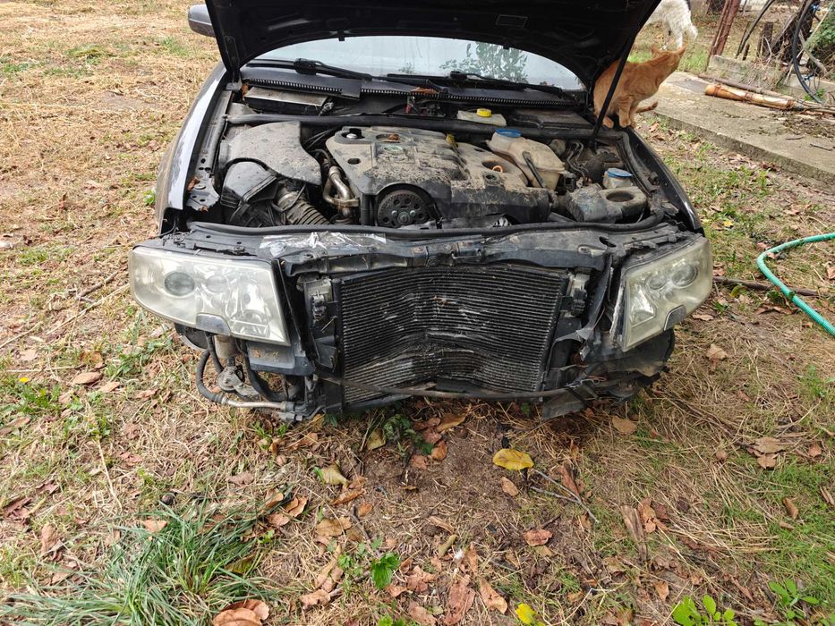Vand dezmembrez Skoda Superb 1.9 2005, Accidentată motor ok ne-radiată