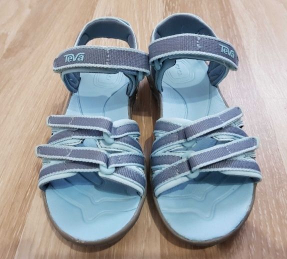 Adidasi Sandale Teva mărimea 29 boost jordan