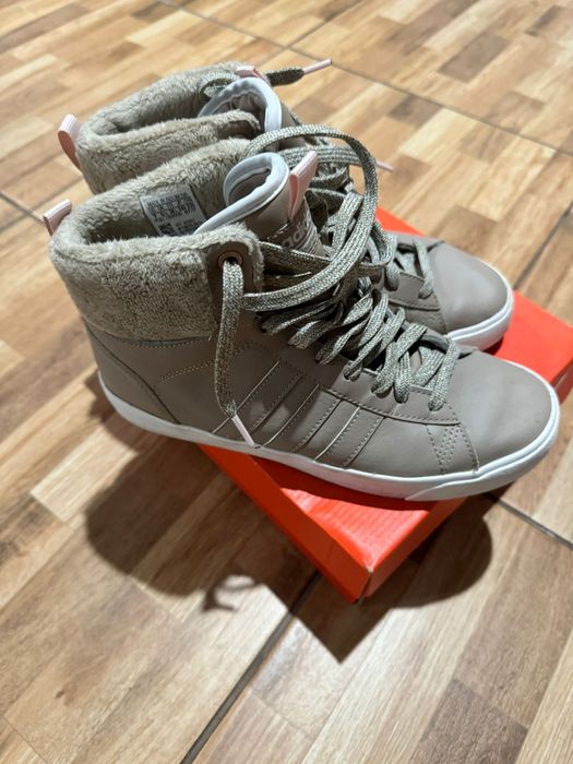 Ghete adidas mărimea 38
