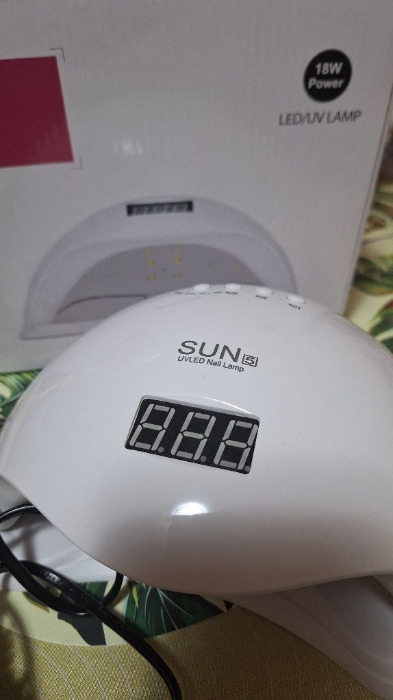 Led/UV лампа за нокти