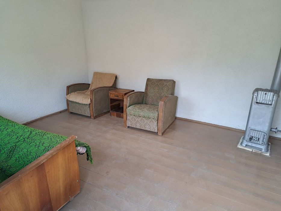 Vând casă în Sat Alamor, com Loamnes (Sibiu)