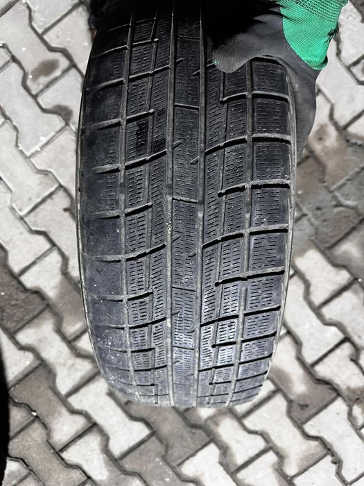 215/60/16 yokohama и 215/65/16 goodyear