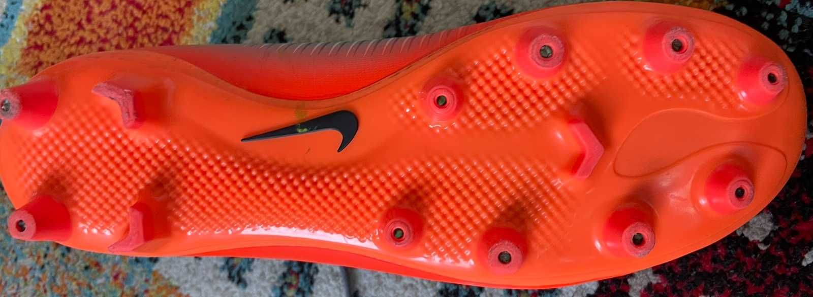 Юношески бутонки NIKE Mercurial Vi CR7