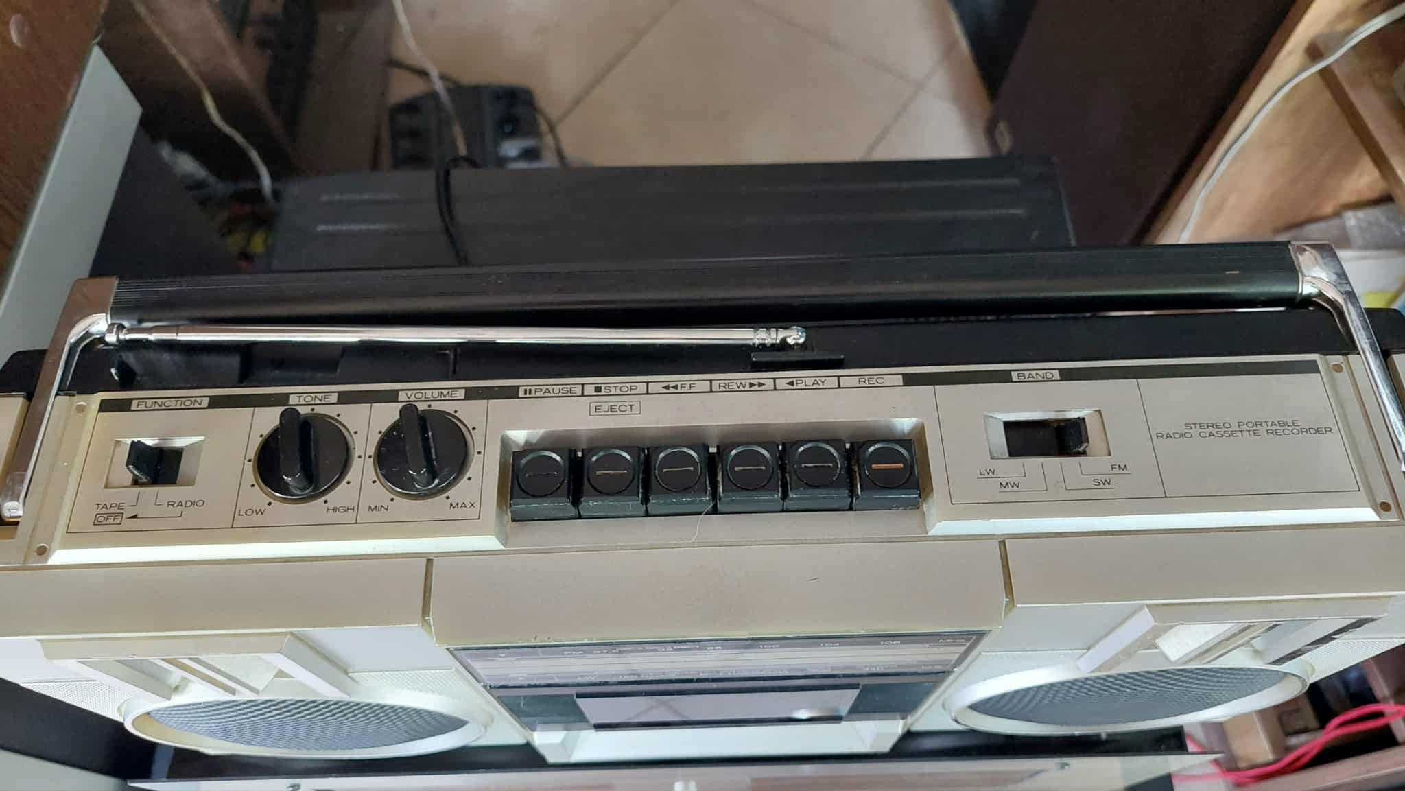 Касетофон Стерео Hitachi TRK-6801E