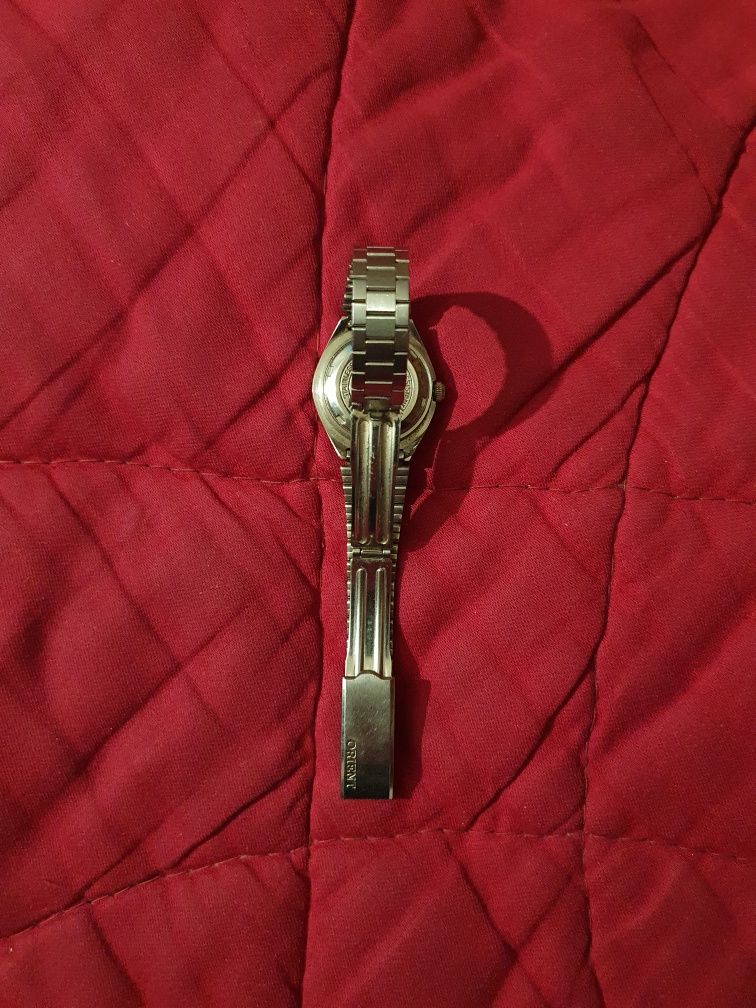 Женские механические часы Orient, часы «Луч» СССР
