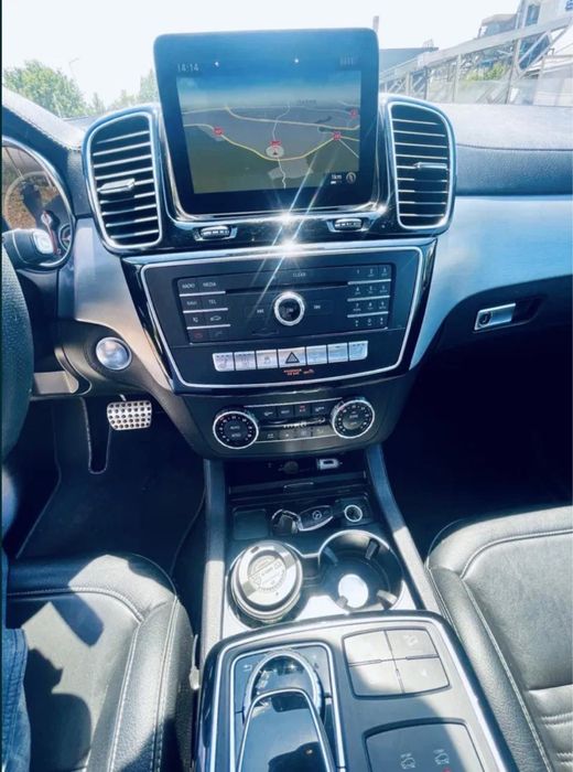 Mercedes GLE 500 Pug in Hybrid