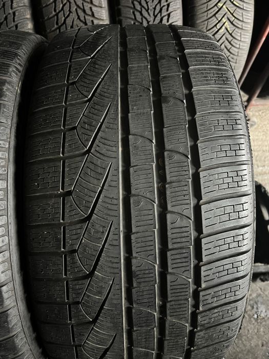 Avelope 275/35/20 Pirelli 275 35 R20