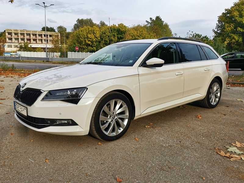 Skoda Superb 1.6TDI Отлично състояние*Здрав*Поддържан