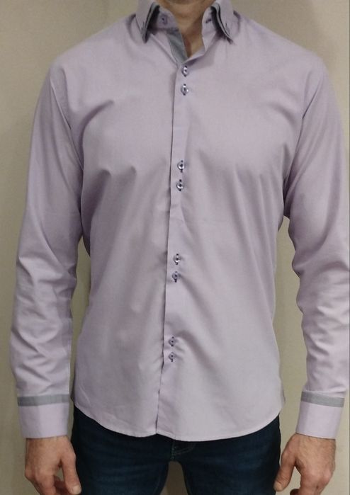 Продавам 4 мъжки ризи размер М 100лв.+5та подарък!