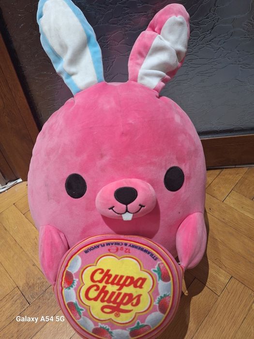 Плюшено ,розово зайче Chupa chups