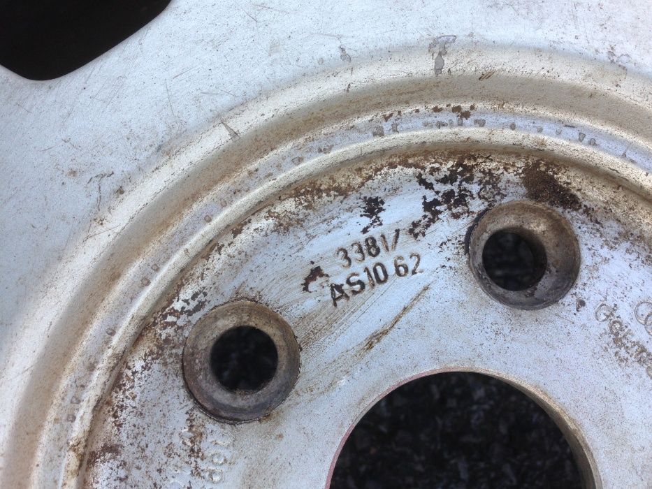 алуминиева джанта 15" Audi с гума