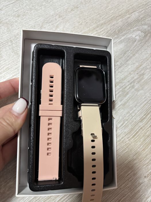 Дамски смарт часовник