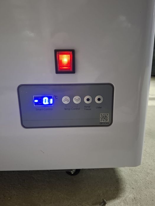 Lada frigorifica 150cm noua / congelare -25 / refrigerare +2