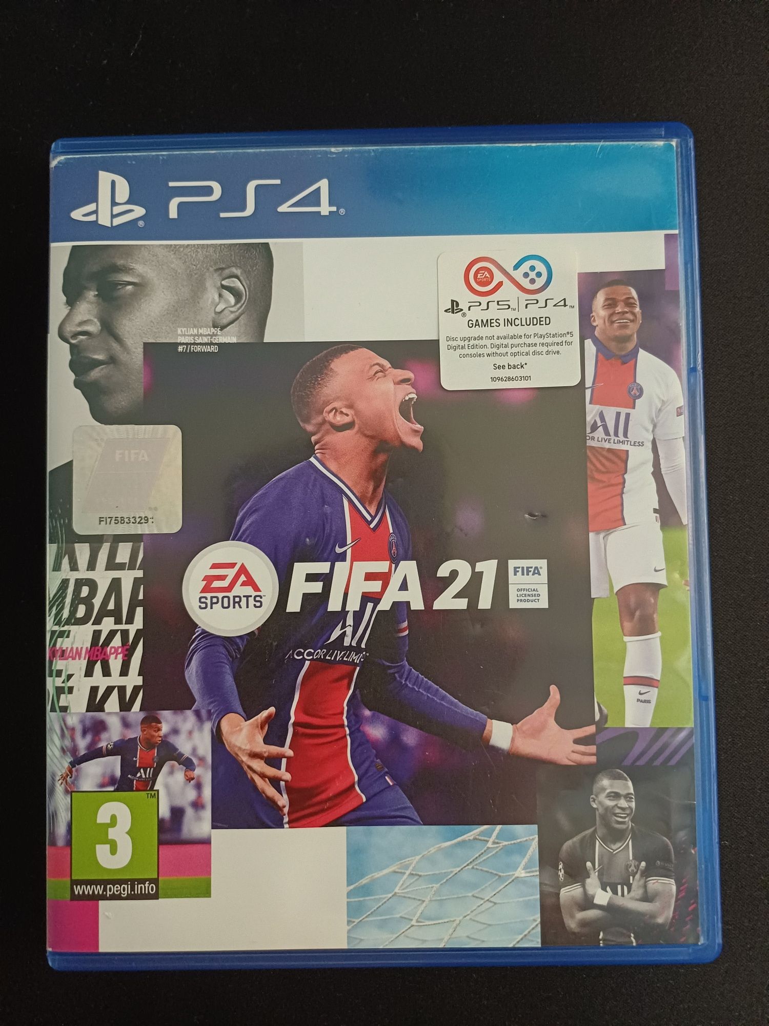 Продавам FIFA 21 за пс4.