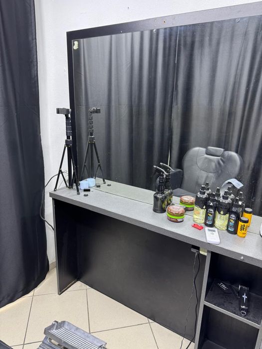 Кресло в отдельном кабинете в аренду