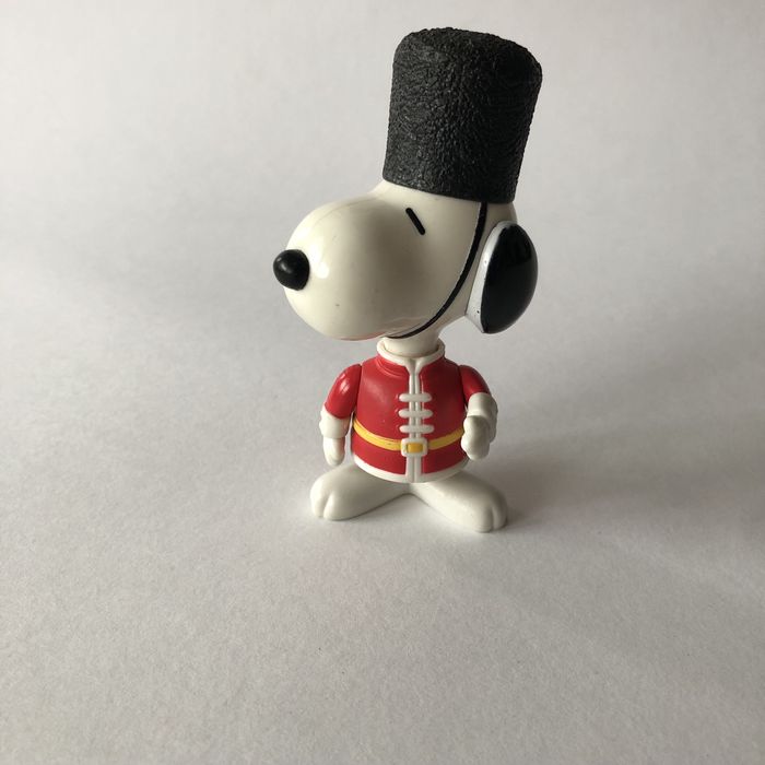 SNOOPY 1999 figurina McDonald’s | Snoopy World Tour - Anglia | Jucarie