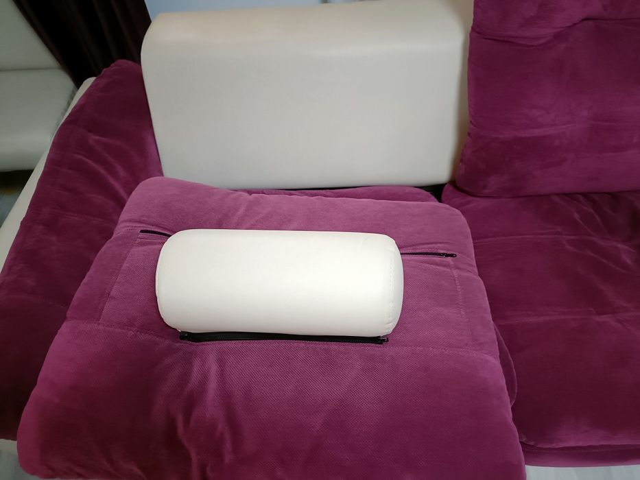 Canapea extensibila tip pat cu saltea