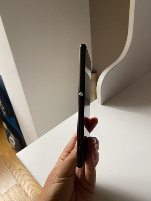 Телефон SONY Xperia Z3+ E6553 черен