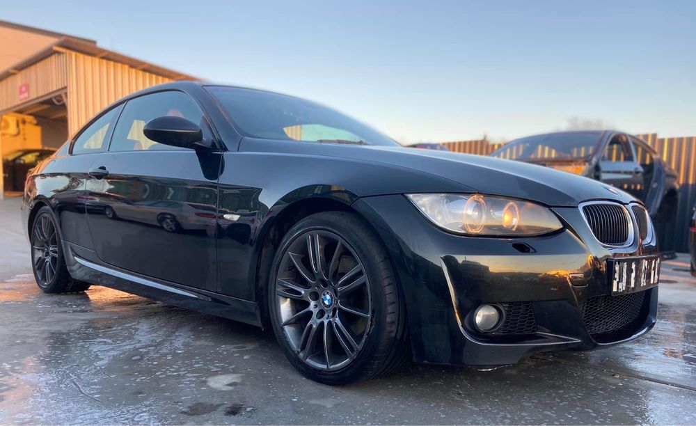 Dezmembrez BMW 320d M Pack E92 an 2008 2.0d N47 -177cp,Recaro Maro