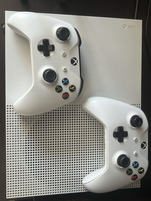 XBOX ONE S 500gb