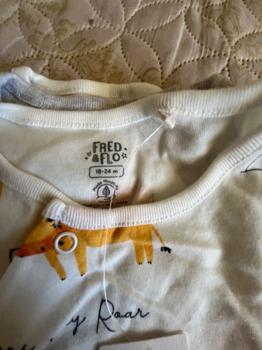 Нови ромпъри Англия х 3