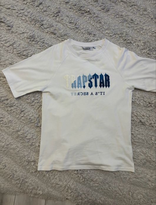 tricou Trapstar, alb cu imprimeu albastru si albastru deschis