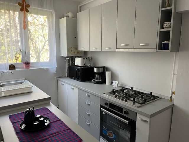 Apartament de inchiriat in CORNISA strada Argesului Targu Mures etaj 1