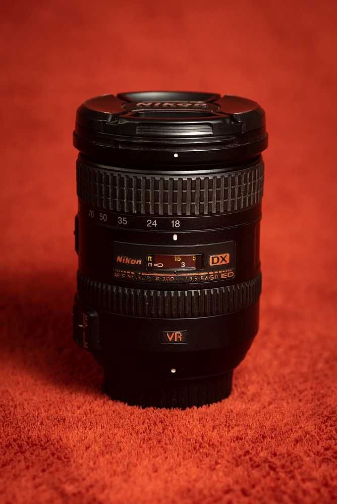 Vând obiectiv Nikon DX, AF-S Nikkor 18-200mm f3.5-5.6 G II ED VR