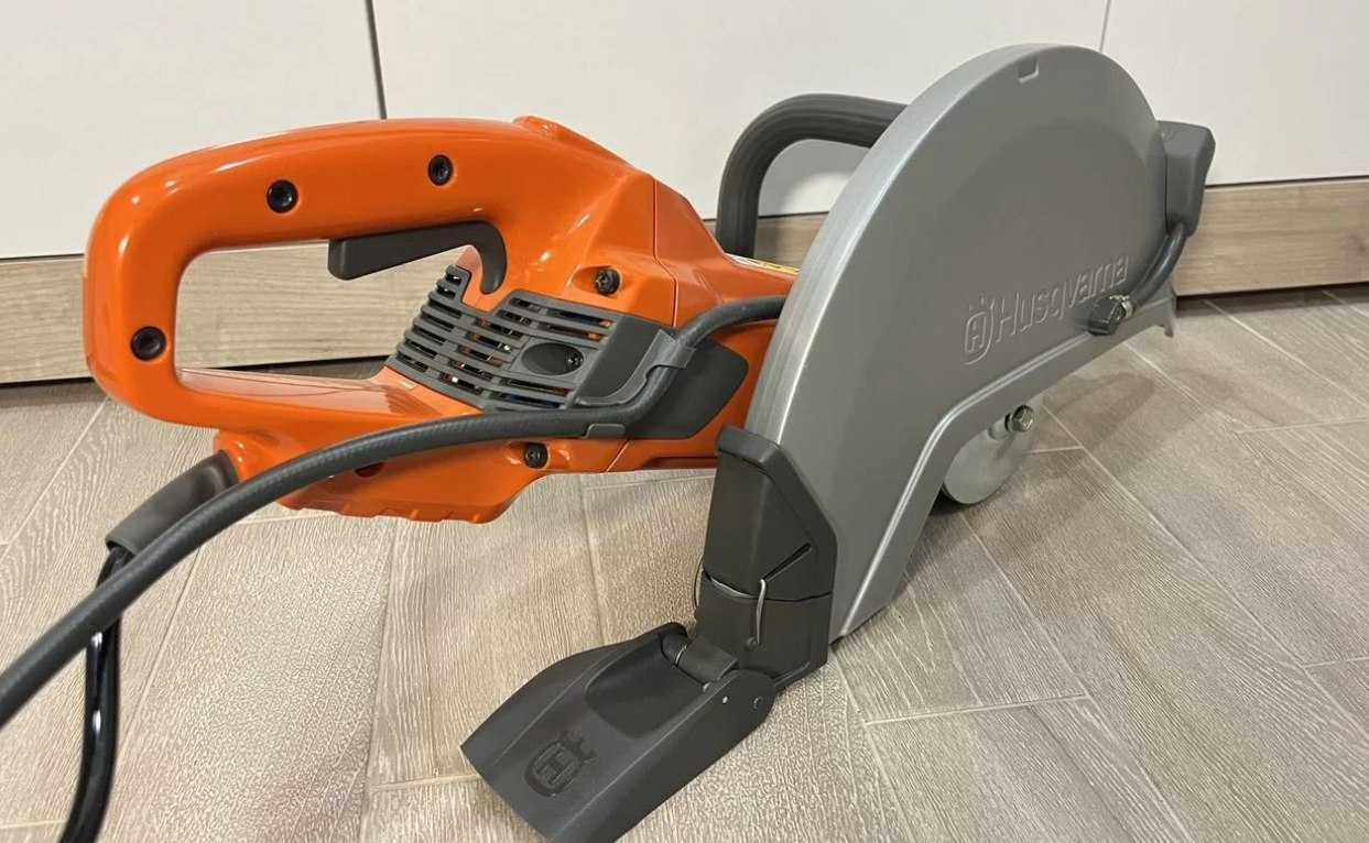 Новый электрорезчик Husqvarna K4000 WET