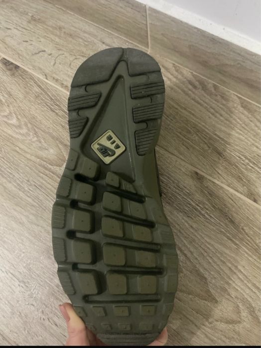 Adidasi Nike Air Huarache