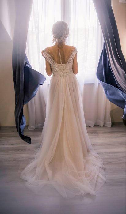 Булчинска рокля