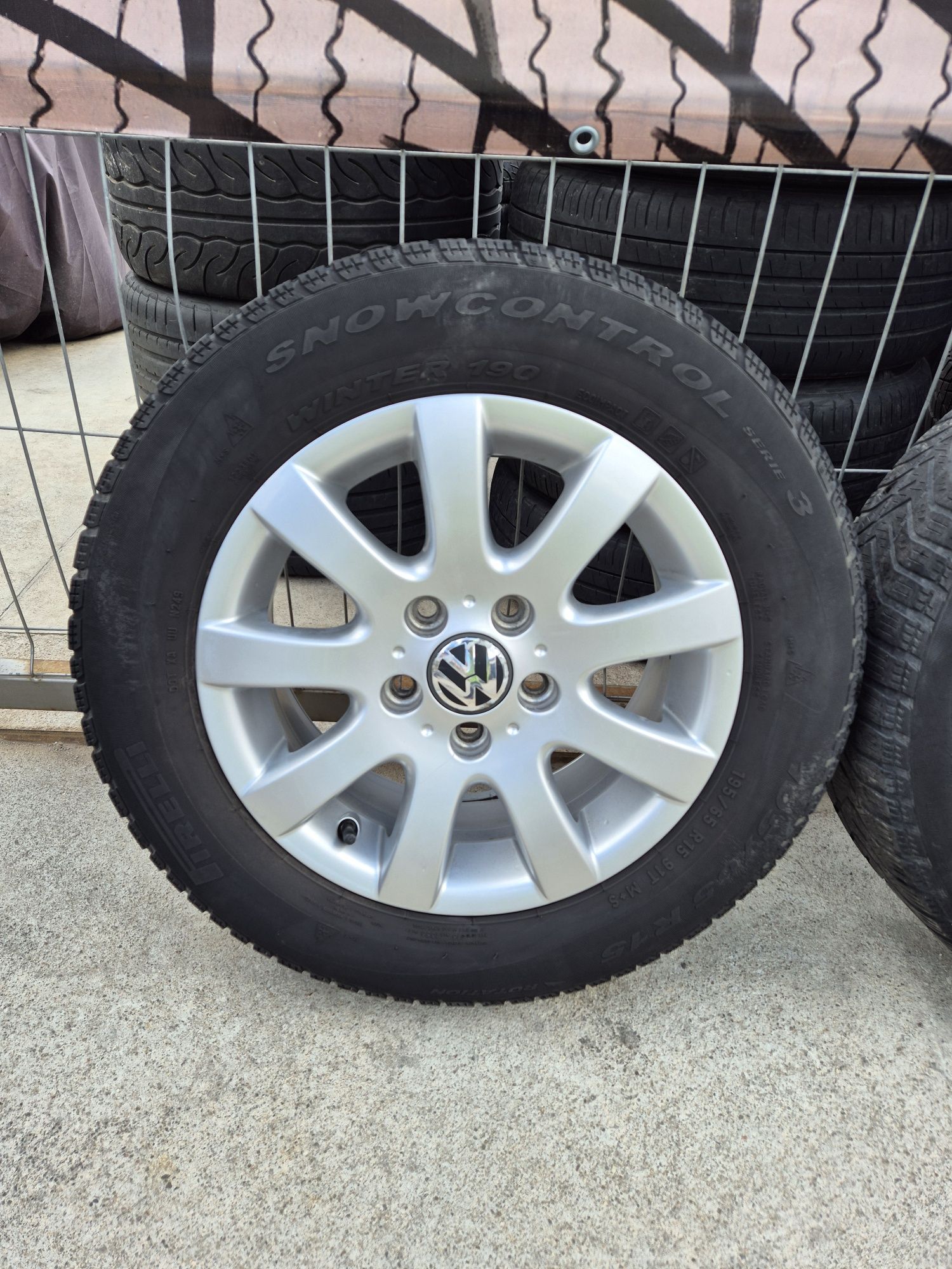 Джанти Borbet 15 цола , 5х112 , 6.5j , et50 , 195/65/15 Vw  Skoda Seat