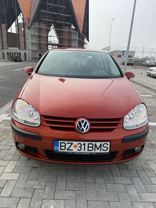 Golf 5 1.6 MPI 102 CP GPL, întreținut, acte în regulă.