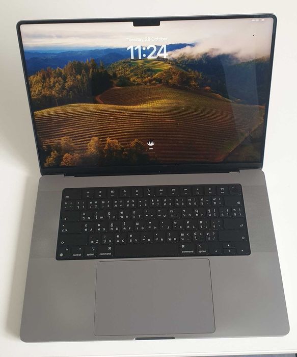 Продавам MacBook Pro, M1, 16GB RAM, 500GB SSD, 16 inch, 2021г.