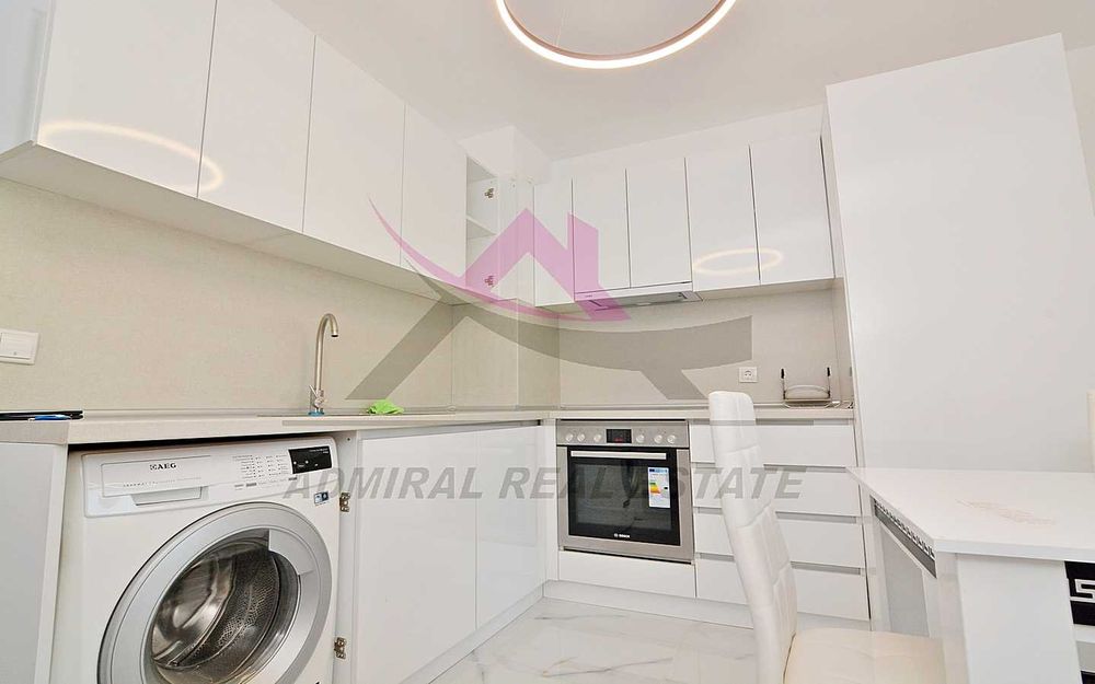 Красив и Стилен! Тристаен- Базар Левски