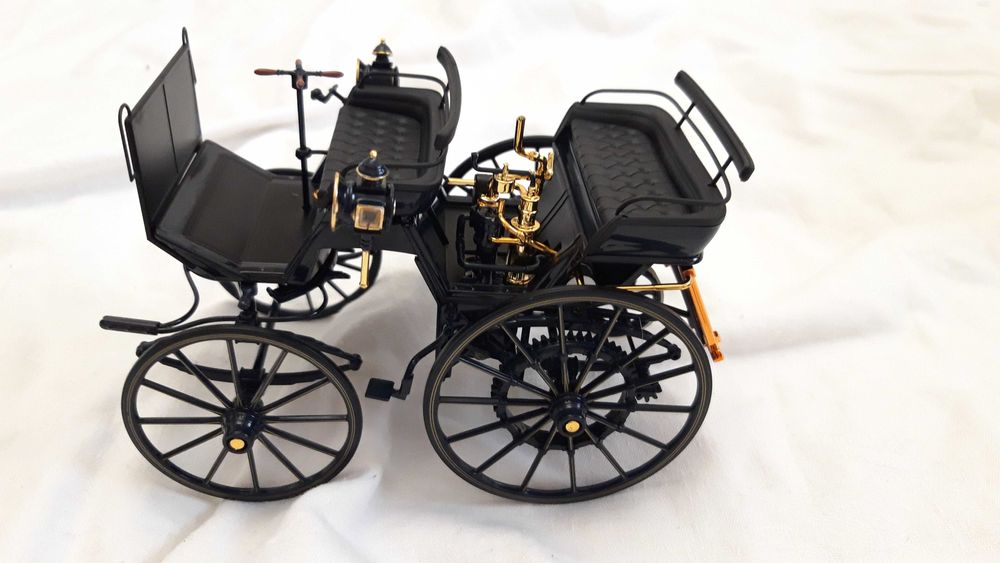 Vând Daimler Motorkutsche, scara 1:18, Norev HQ, stare impecabilă