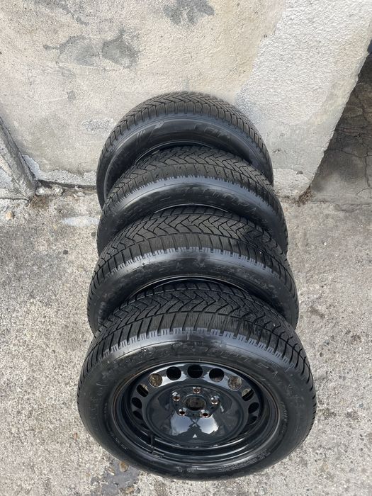 Jante cu anvelope de iarna 215/60R16, 5x112 VW, Skoda, Audi,etc Dunlop