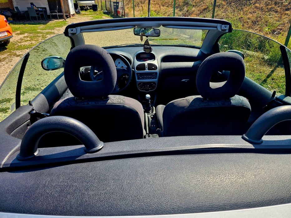 Vând peugeot 206 CC