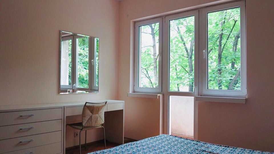 Тристаен имот в кв.Красно село