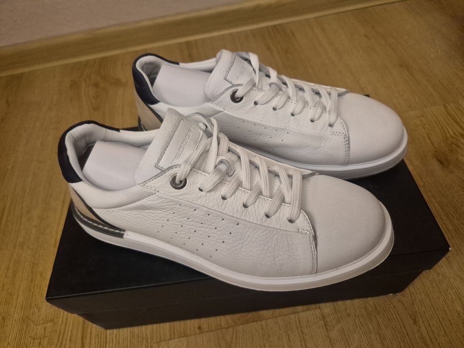 Кецове Теодор естествена кожа