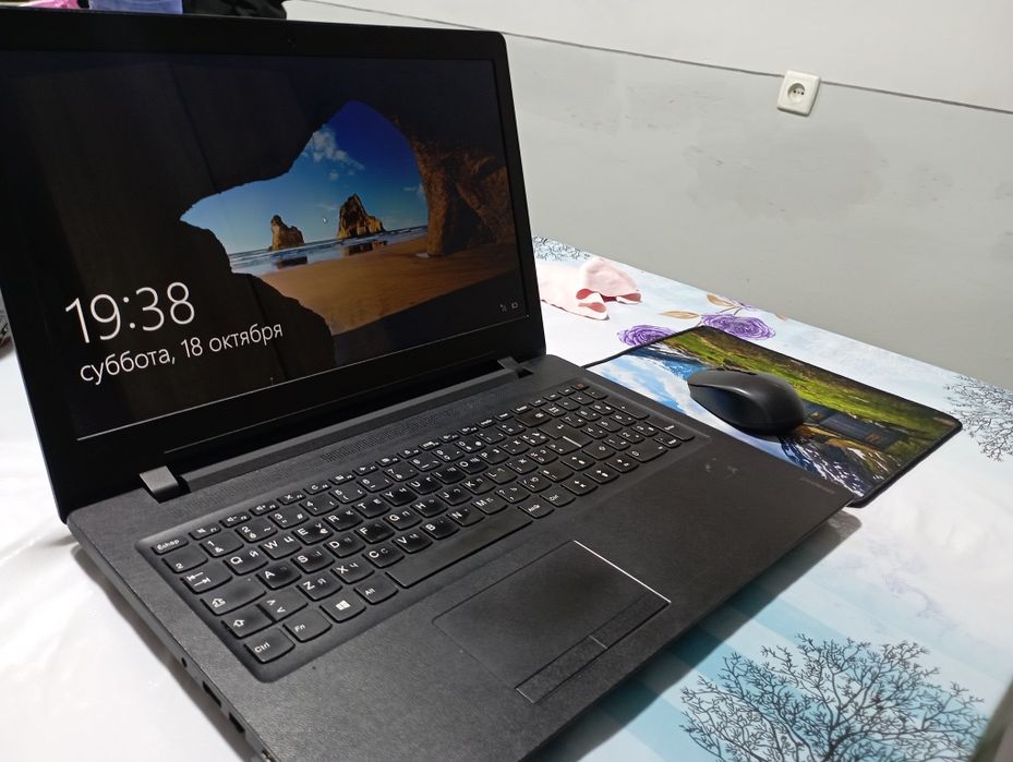 Продаю ноутбук Lenovo