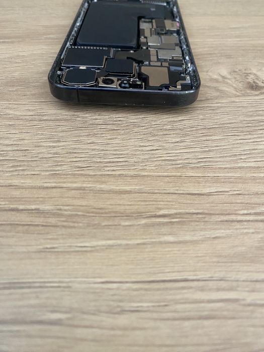 Корпус 15 Pro  Black-На части